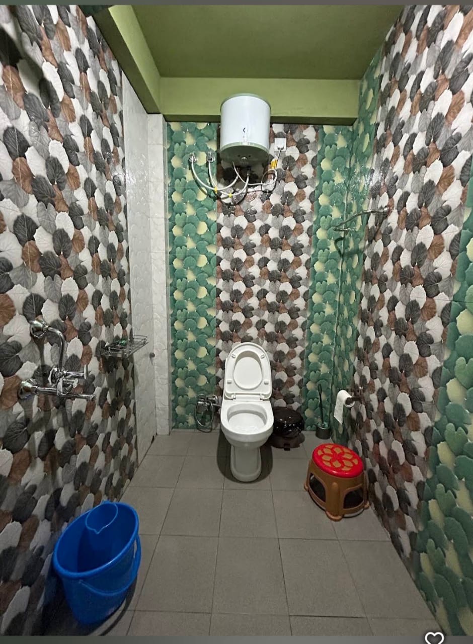 Room Image 5
